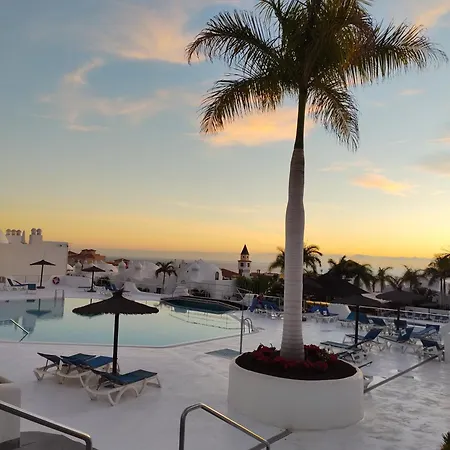Апартаменти Playa Paraiso